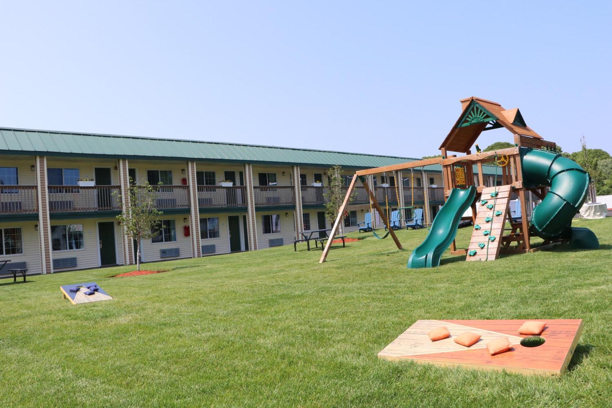 Sunbird Cape Cod Annex Hotel West Yarmouth Exterior photo